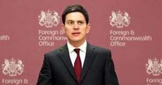 Miliband arrives in Pakistan on two-day visit